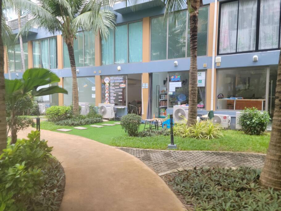 Laguna Beach Resort 2-Have Tub Loft Room ジョムティエンビーチ エクステリア 写真