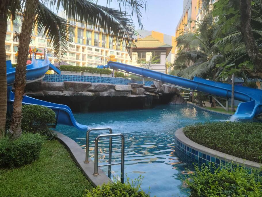 Laguna Beach Resort 2-Have Tub Loft Room ジョムティエンビーチ エクステリア 写真