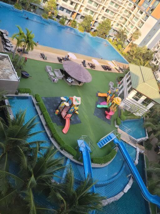 Laguna Beach Resort 2-Have Tub Loft Room ジョムティエンビーチ エクステリア 写真
