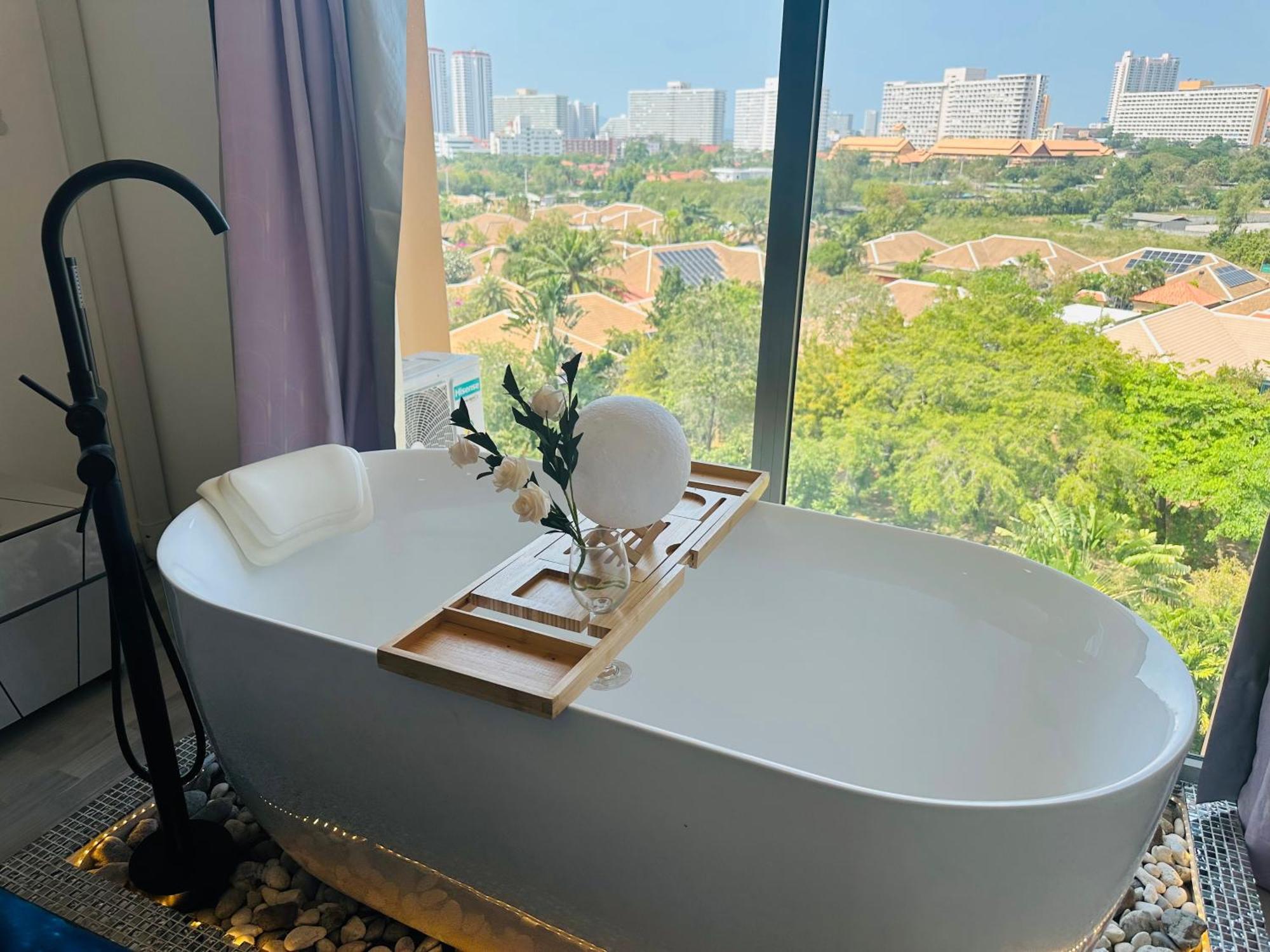 Laguna Beach Resort 2-Have Tub Loft Room ジョムティエンビーチ エクステリア 写真