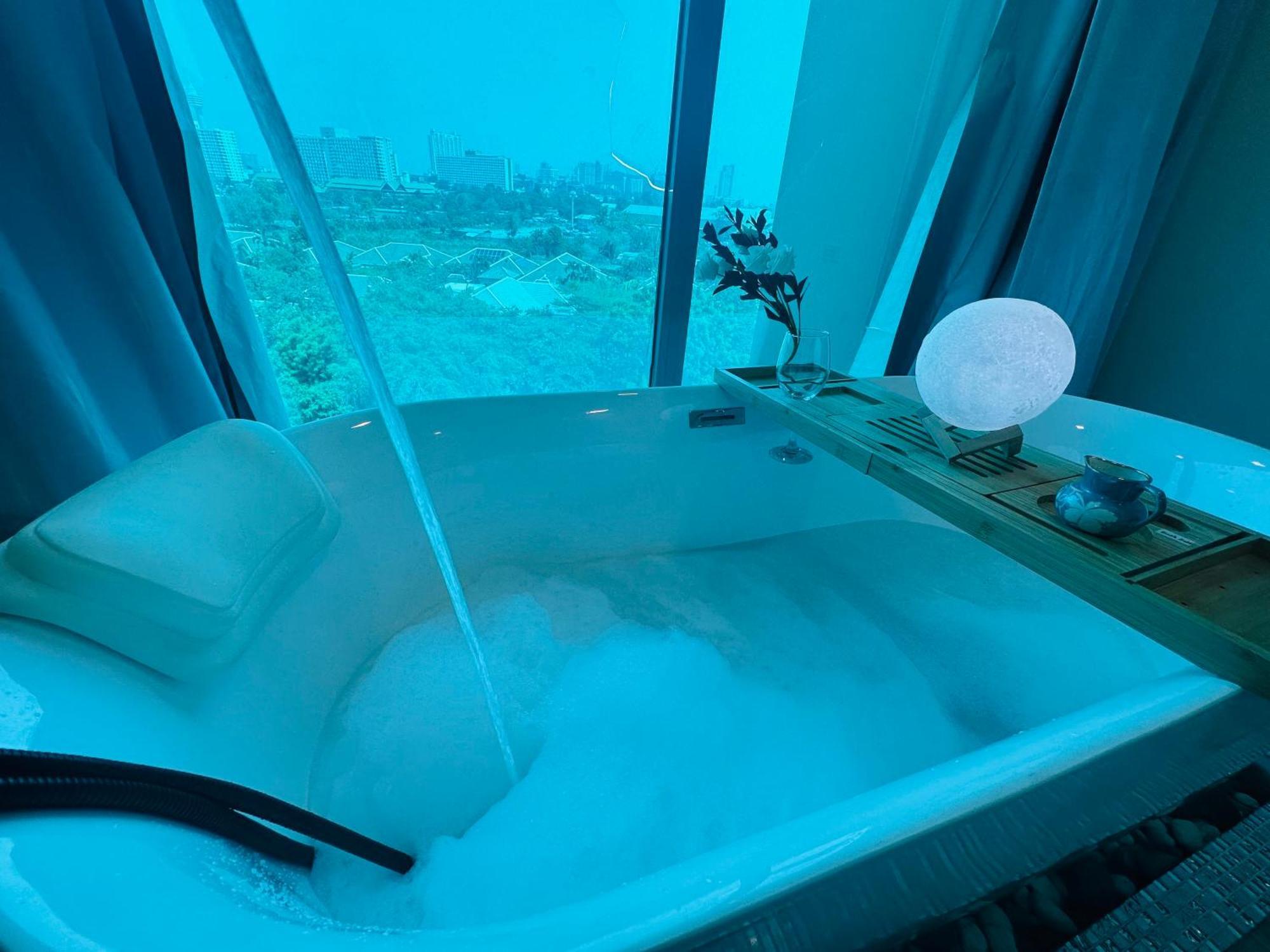 Laguna Beach Resort 2-Have Tub Loft Room ジョムティエンビーチ エクステリア 写真