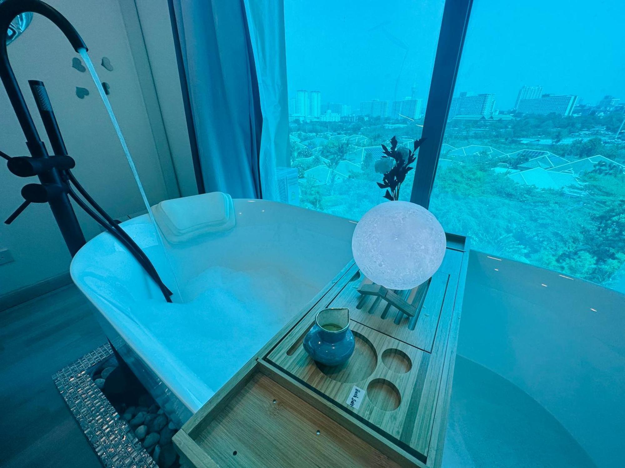 Laguna Beach Resort 2-Have Tub Loft Room ジョムティエンビーチ エクステリア 写真